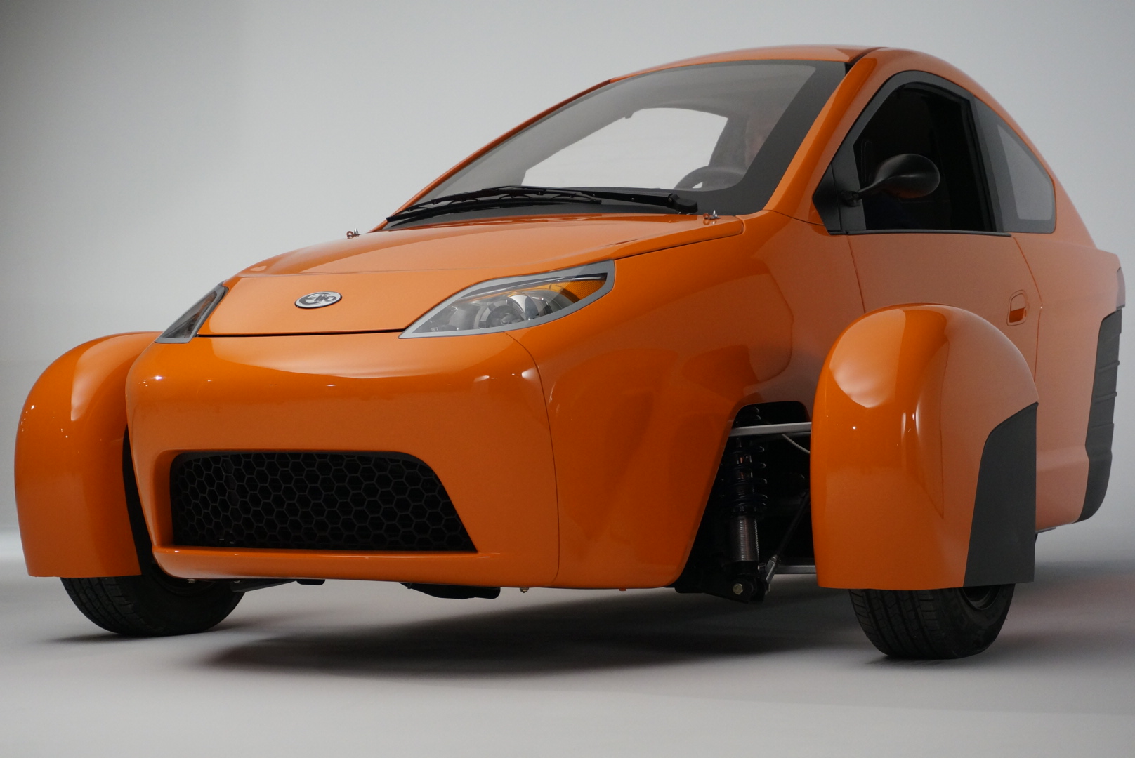 Orange Elio